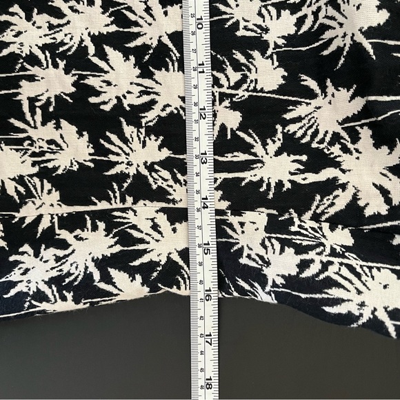 Cynthia Howie Maggie Boutique Palm Tree Print Sleeveless Sheath Dress - Picture 5 of 7